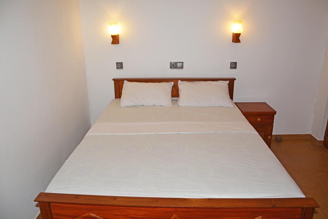 Villa Chaya Hikkaduwa Buitenkant foto