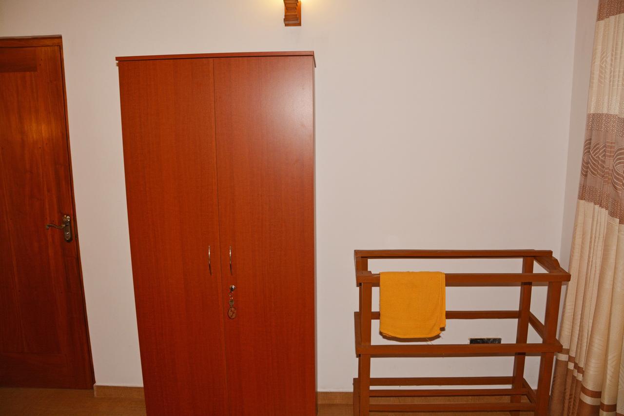 Villa Chaya Hikkaduwa Buitenkant foto